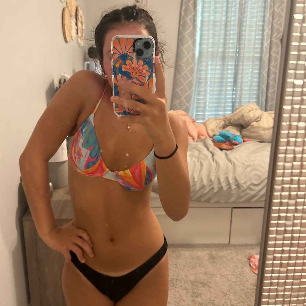 Bikini top